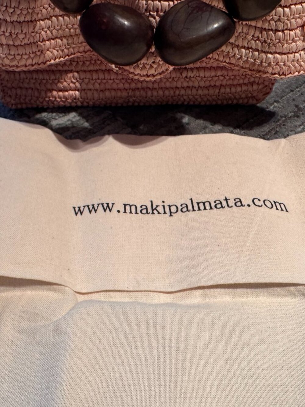Maki Palmata Pink Raffia Tagua Beaded Shoulder Bag - Picture 9 of 9
